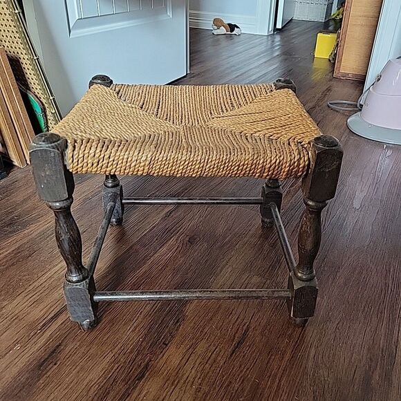 Vintage 1960 Rope Rush Twine Seat Foot Stool Arts and Crafts Primitive Rustic - Picture 1 of 12